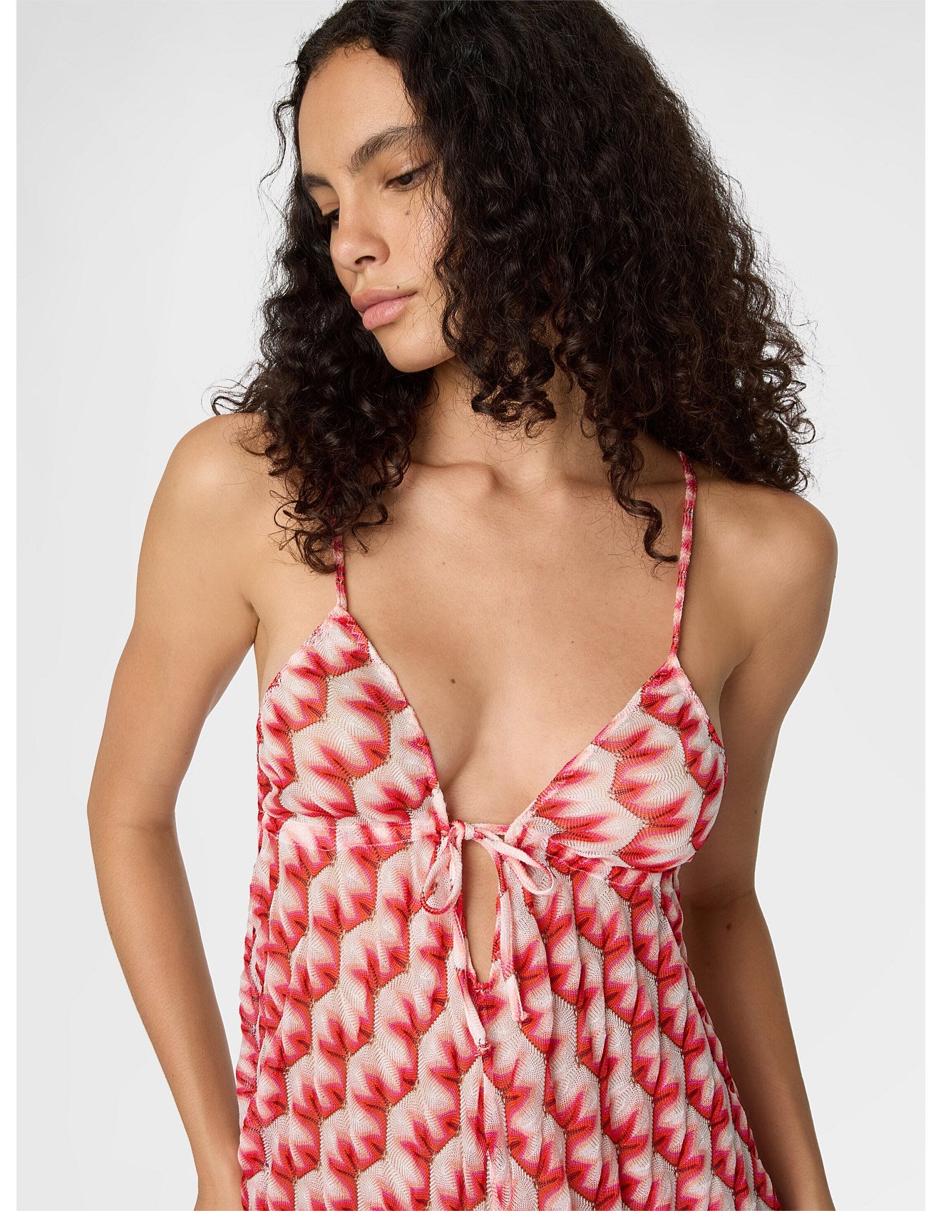 Missoni women's beach cover-up jumpsuit in viscose — Raschel floral lace knit, V-neckline in red close up 