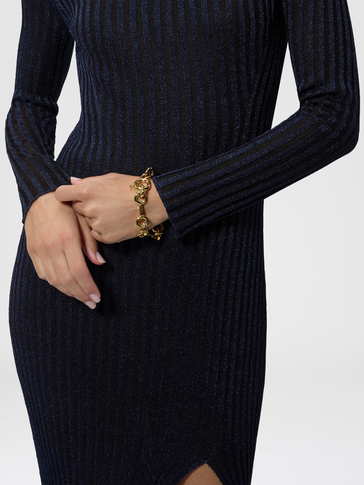 RIBBED LONG DRESS WITH SLIT