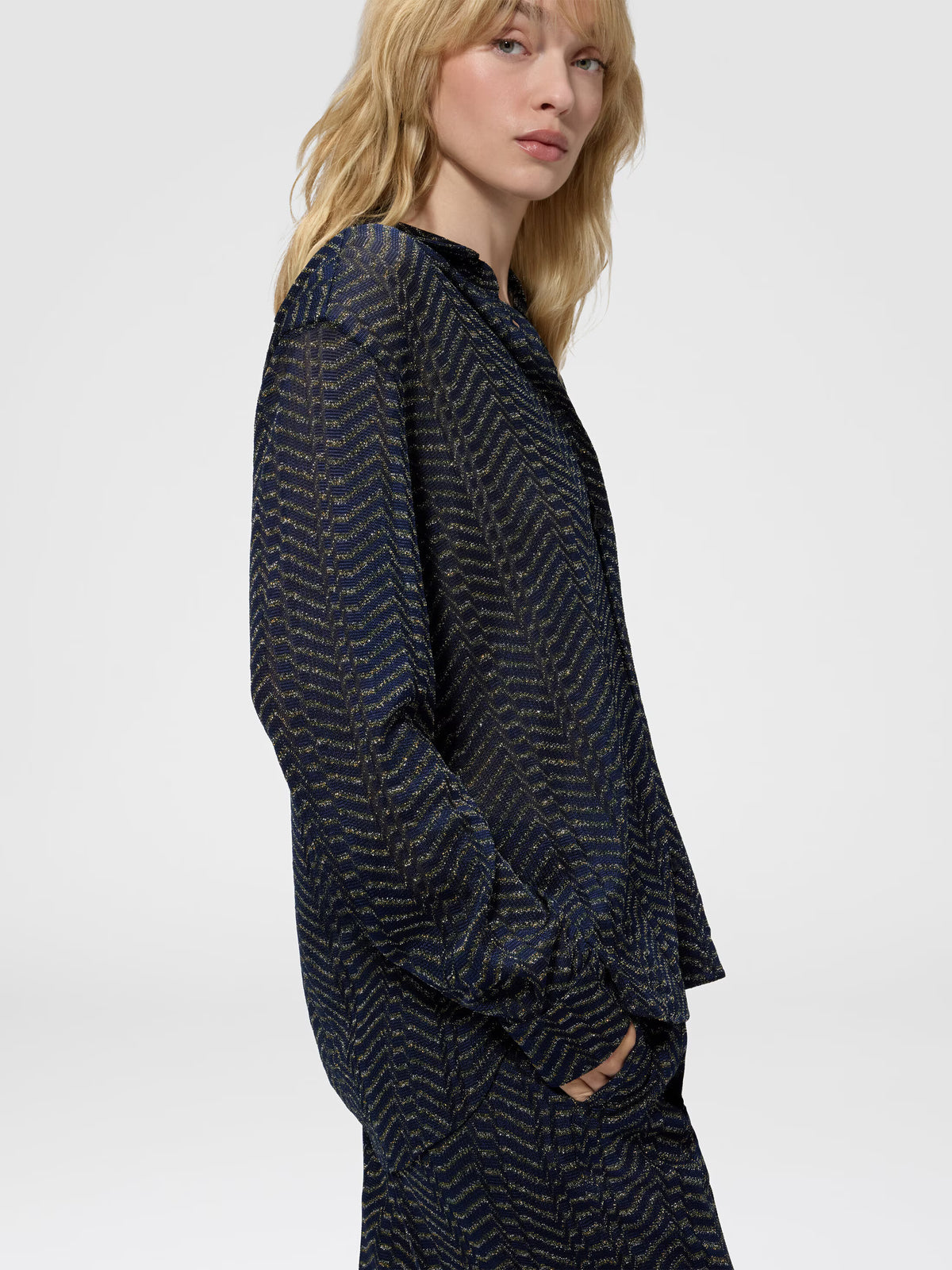 LAMÉ SHIRT W GREEK KEY MOTIF